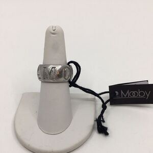MOOBY AMORE silver tone textured chunky ring Sz 6.75